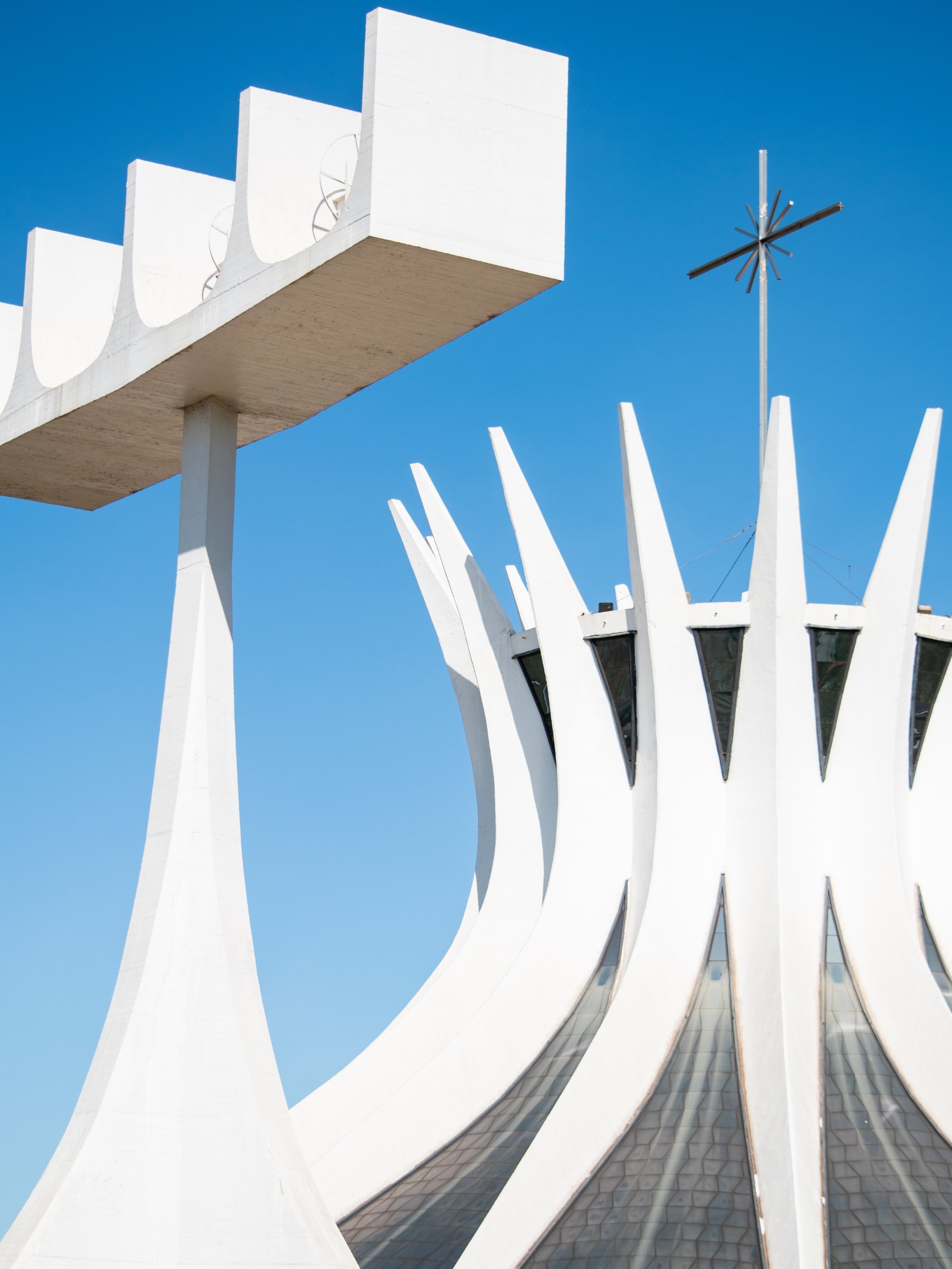 Catedral de Brasília - Inspiração Arquitetônica